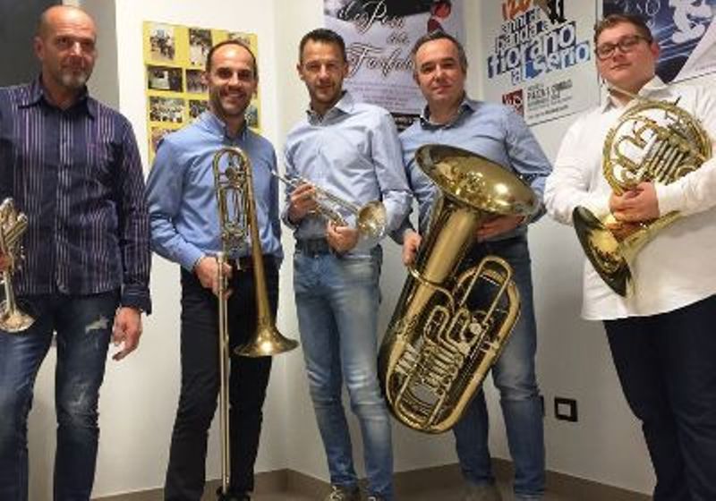 CHIVASSO – Brass Mousiké Quintet alla rassegna “Kalendamaya”