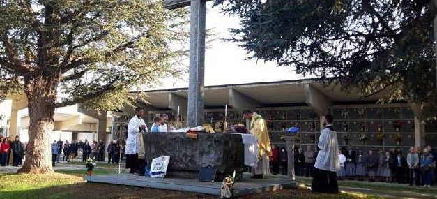 RIVAROLO – Benedizione delle tombe e Santa Messa al cimitero