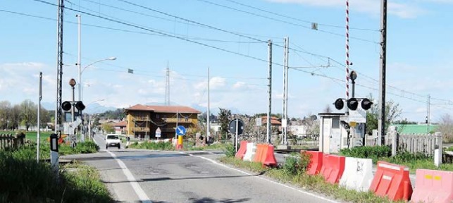 CALUSO – Sottopasso della discordia Arè, verso l’eliminazione del passaggio a livello