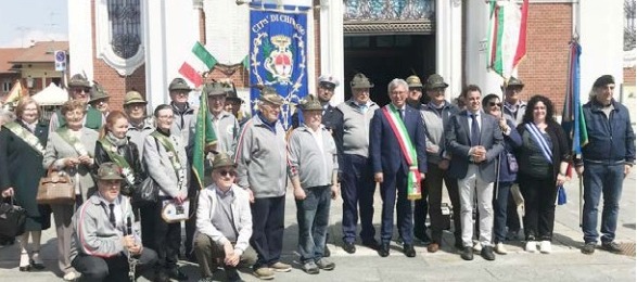 CASTELROSSO – 90 candeline per gli Alpini castelrossesi