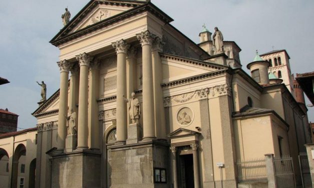 IVREA – Pentecoste e Sante Cresime in Cattedrale