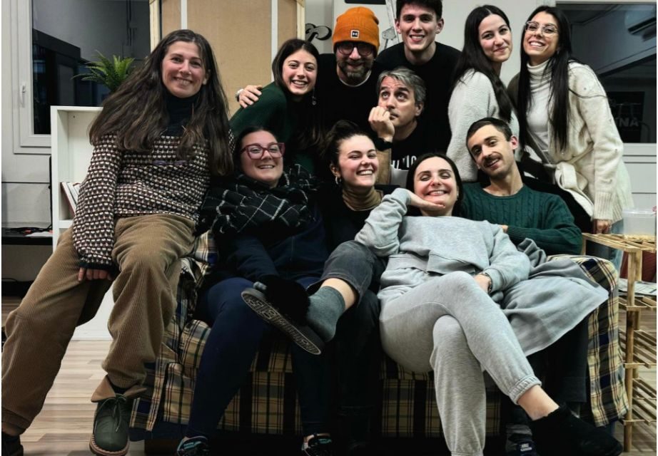 TEATRO CIVICO DI BOSCONERO – In scena la commedia brillante “Io Sono in Tre”