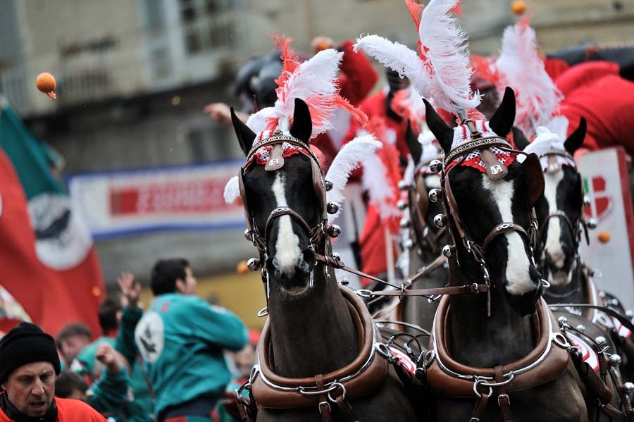 STORICO CARNEVALE DI IVREA – Pre-iscrizioni carri da getto